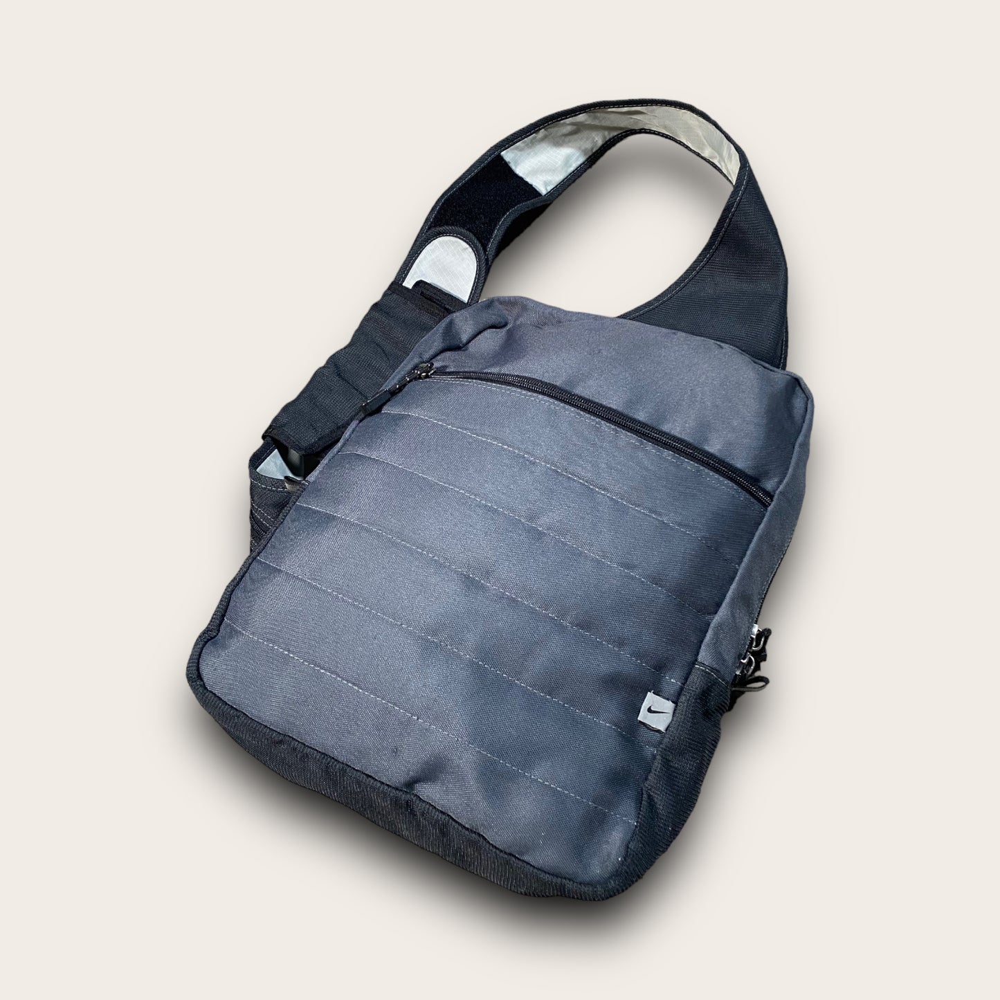 Nike 2000’s Multi Adjustable Sling Bag